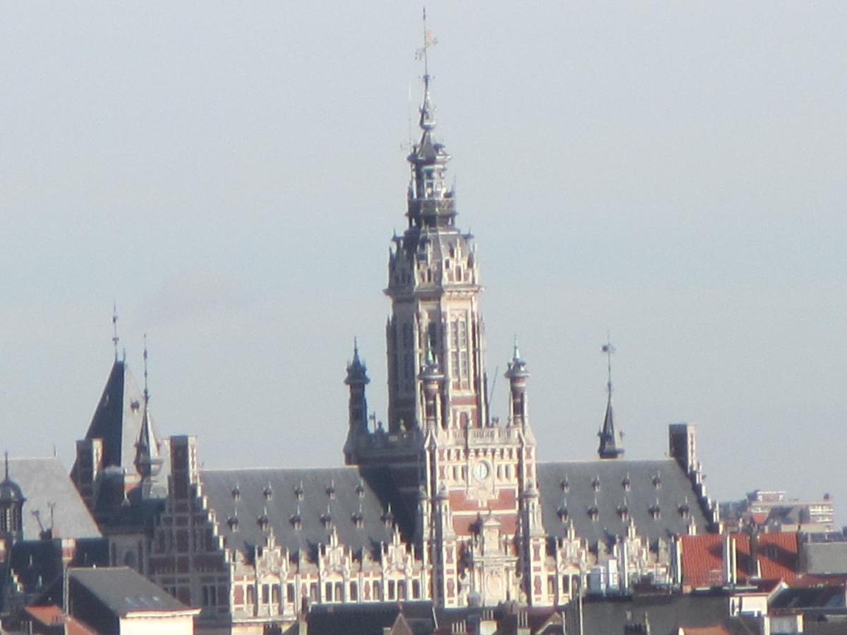 Appartement - - - - - Au Sixieme Ciel - - - - -