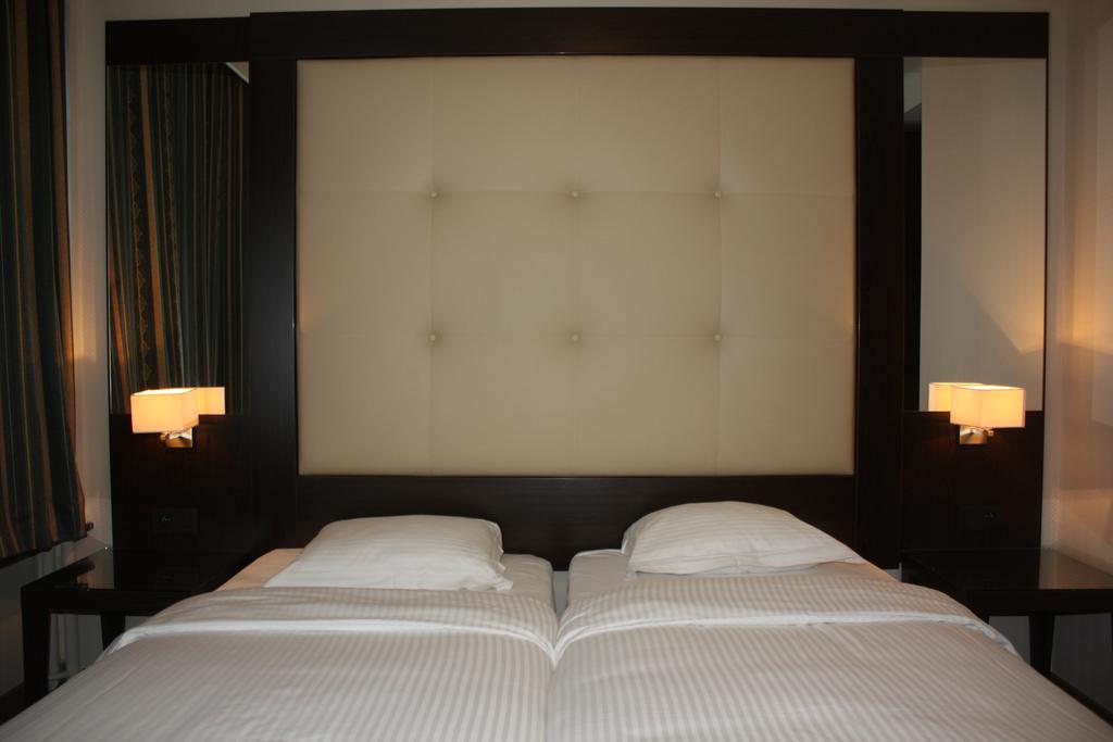 Plasky Hotel 3*