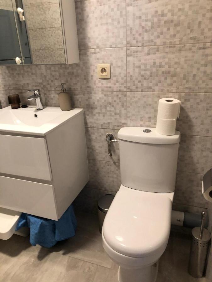 Privatunterkunft Studio Equipe, Salle De Bain Privee, Proche Centre Ville