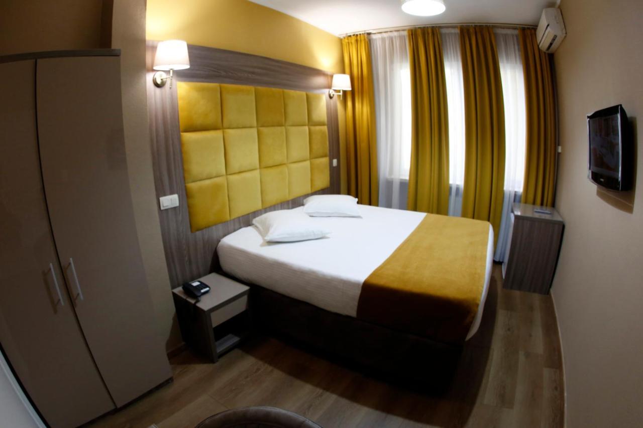 Hotel Midi-zuid