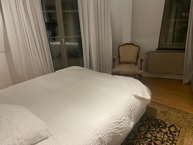 Duplex Dernier étage Avec Terasse à Deux Pas De La Grand Place Bruxelles