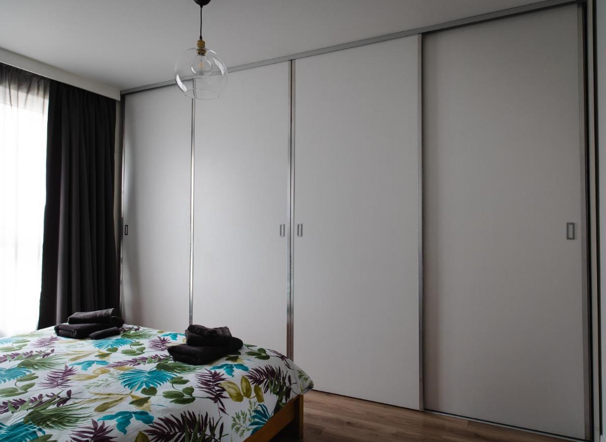 Midi-suede Appartement Brussel