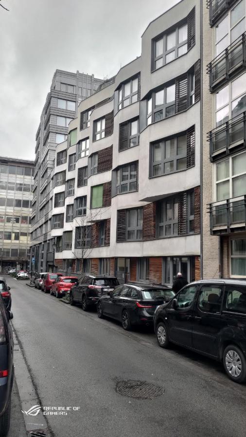 Midi-suede Appartement Brussel