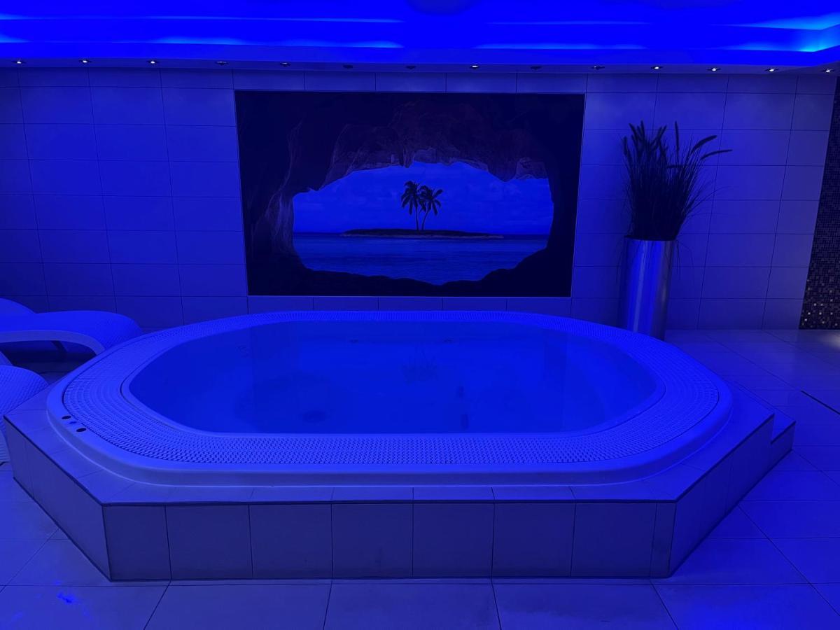 Hotel Mercure Centre Midi