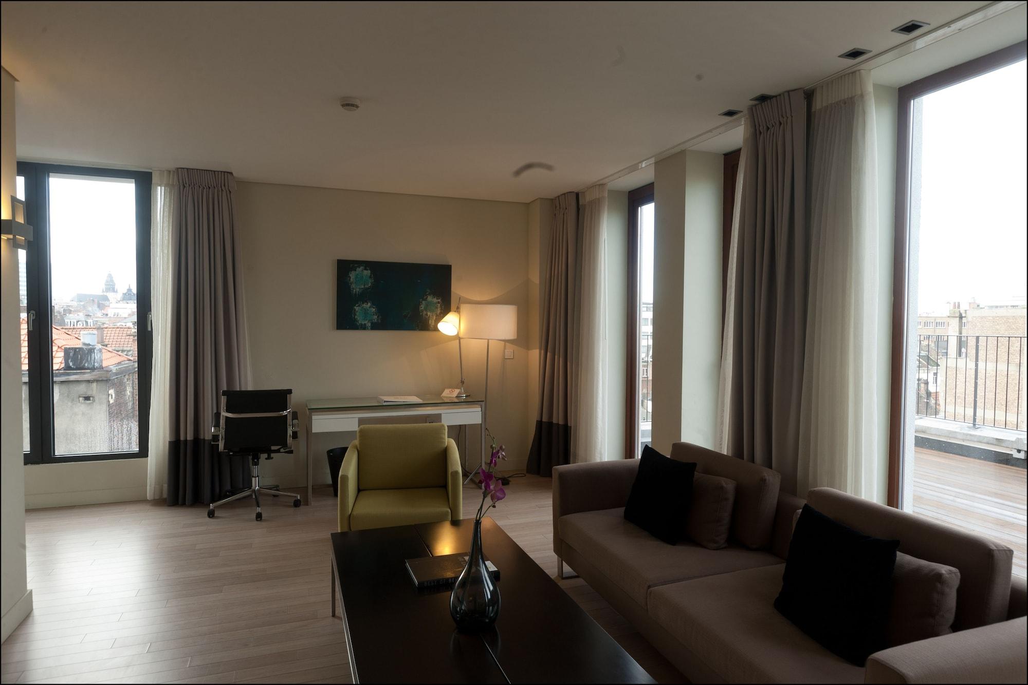 B-aparthotel Grand Place Aparthotel 4*