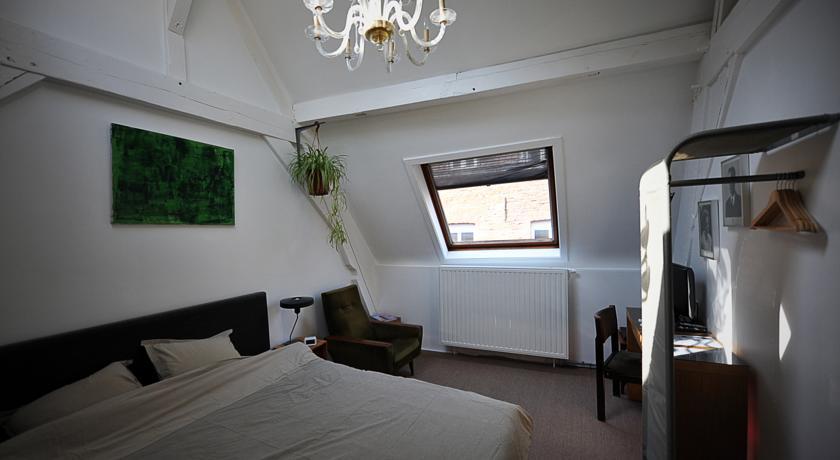 Lit De Senne 3* Brussels