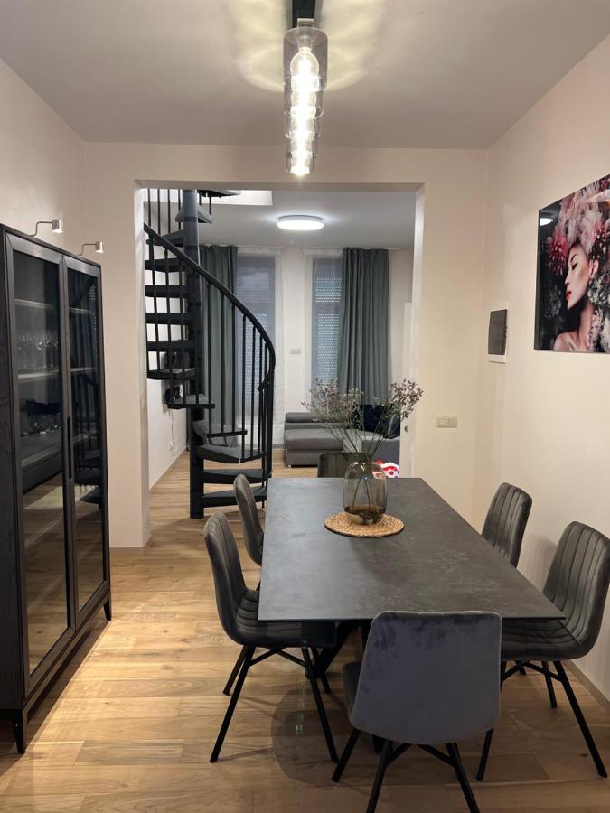 Exclusive Two-level With Private Terrace On The Canal Appartamento Bruxelles