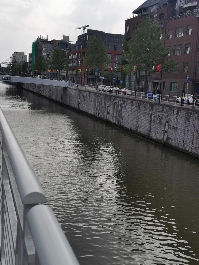 Exclusive Two-level With Private Terrace On The Canal *