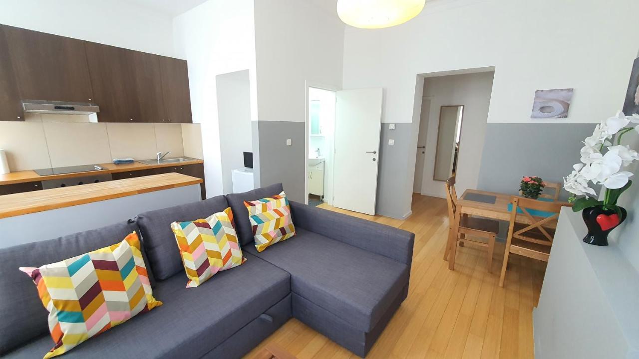 Apartment Chez Esmara Et Philippe Grand-place Brussels