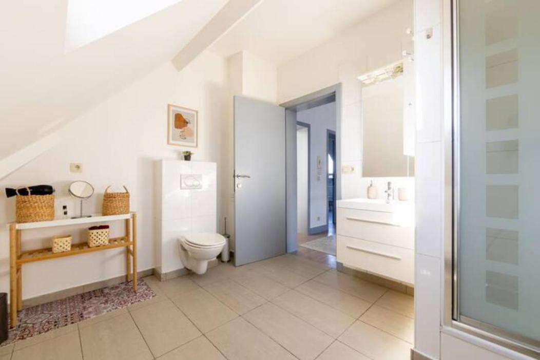 Casa vacanze Manoir Bel Horizon Avec Grand Jardin Et Parking Privé *