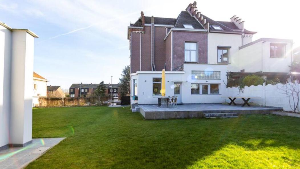 Casa vacanze Manoir Bel Horizon Avec Grand Jardin Et Parking Privé