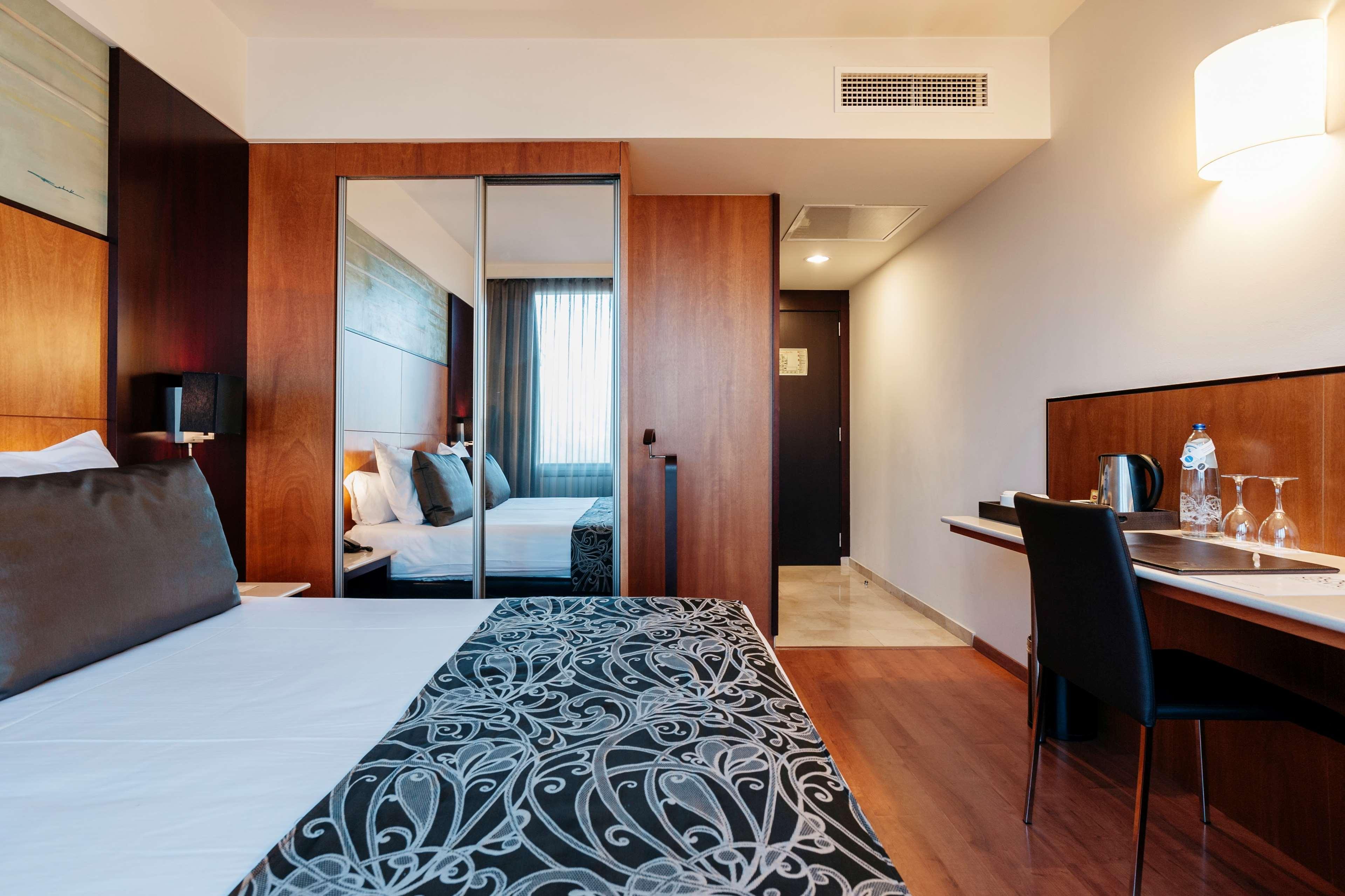 Catalonia Hotel