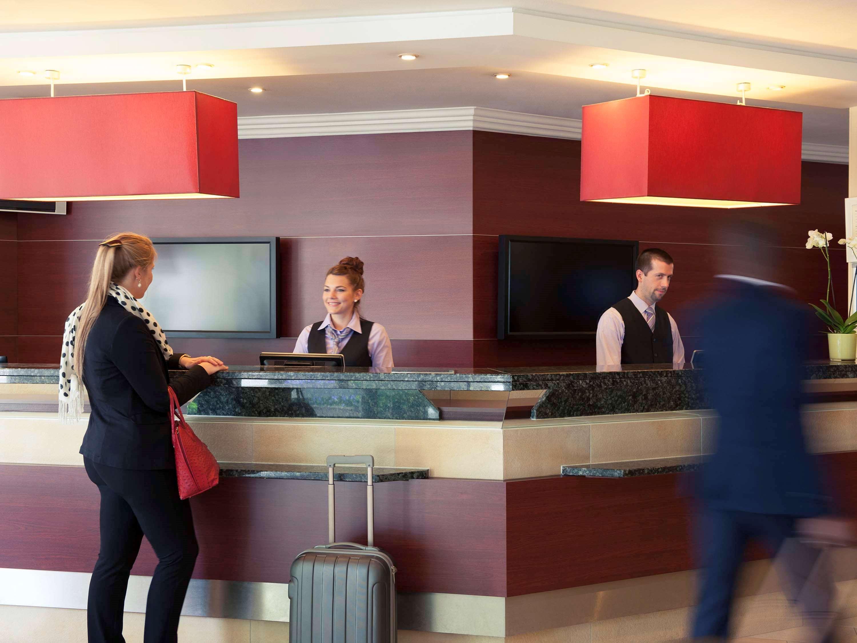 Hotel Mercure Airport