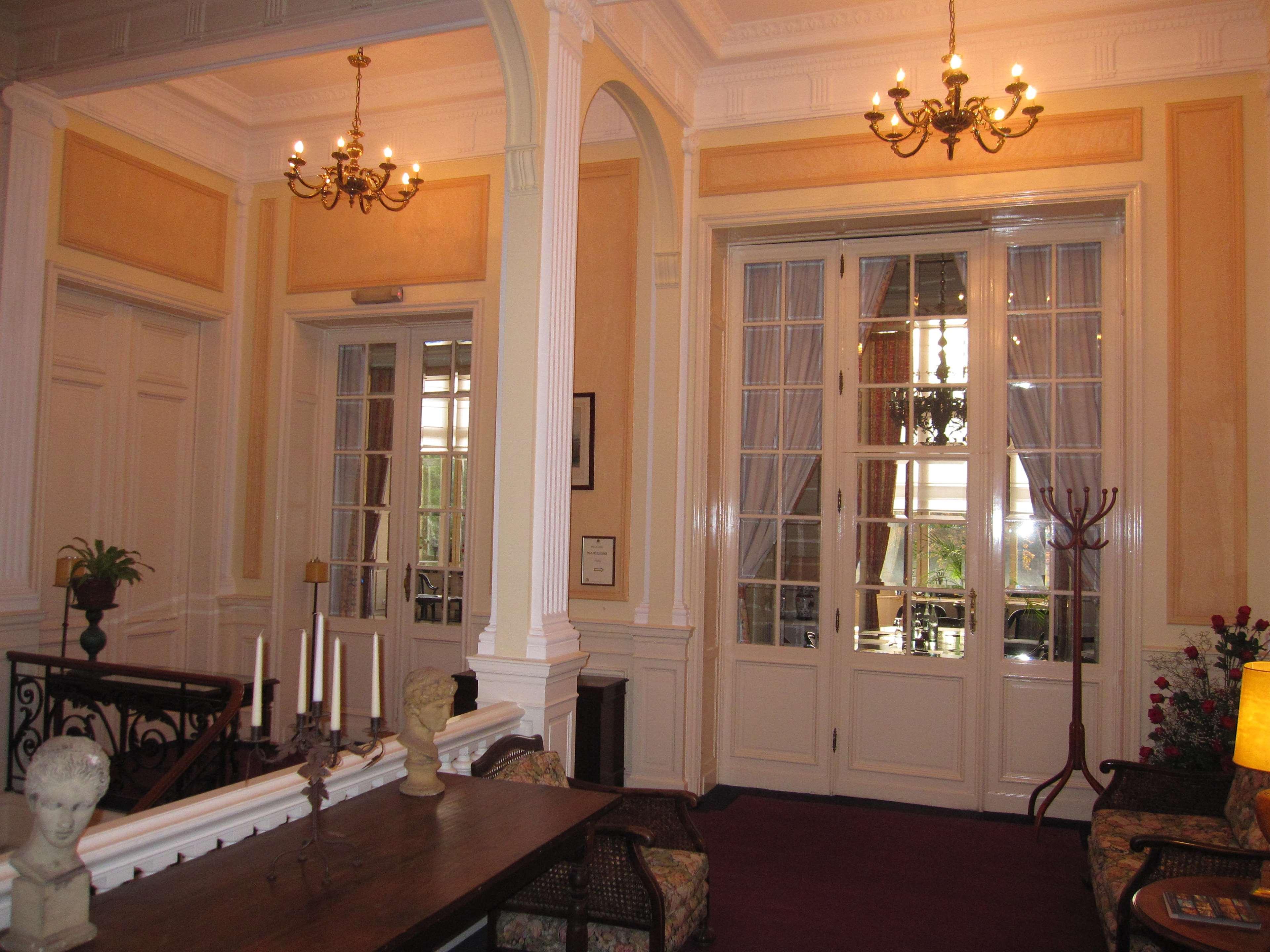 Western Park Hotel 4*