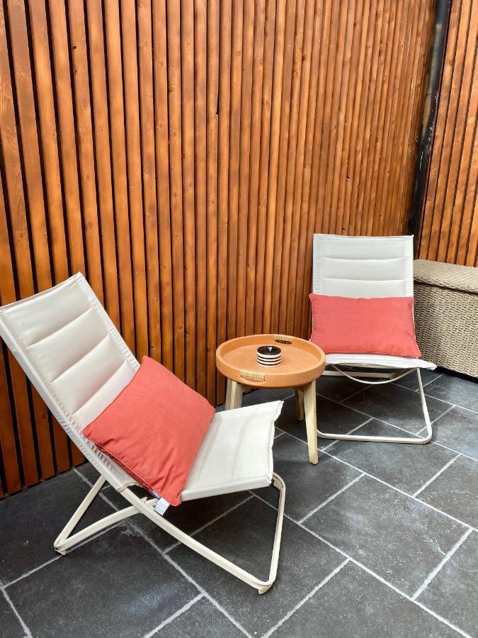 Superbe Près De Avec Privé *