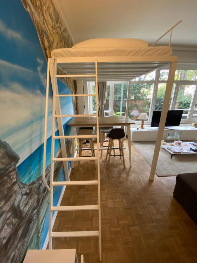Cosy Studio Louise-chatelain