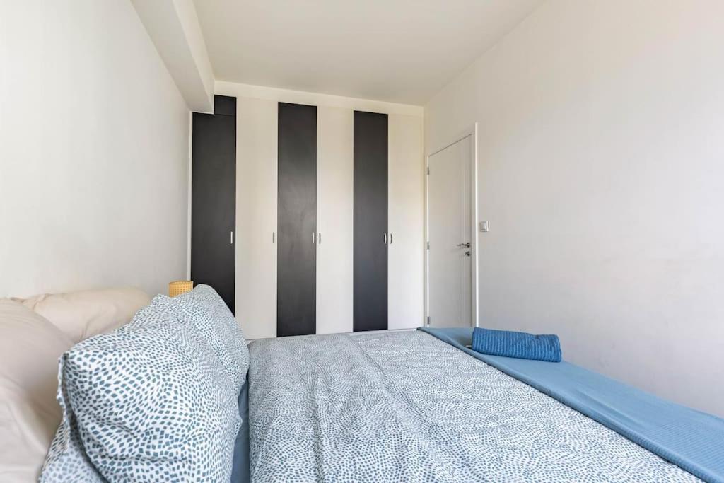 Apartment Beautiful 1br/1bar In E.u. District *