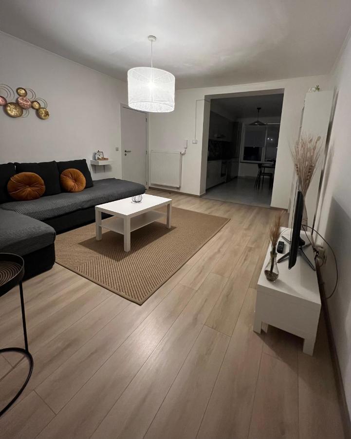 - Place Jourdan&eu Institutions Appartement *