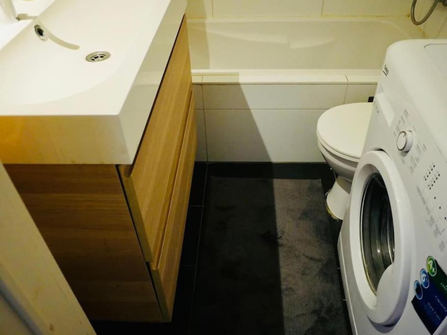 Lejlighed Ixelles: Superbe Appartement, Idealement Situe Bruxelles