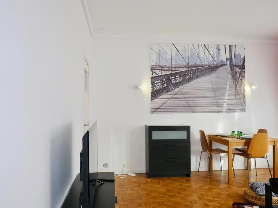 Ixelles: Superbe Appartement, Idealement Situe
