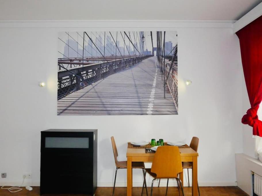 Lejlighed Ixelles: Superbe Appartement, Idealement Situe