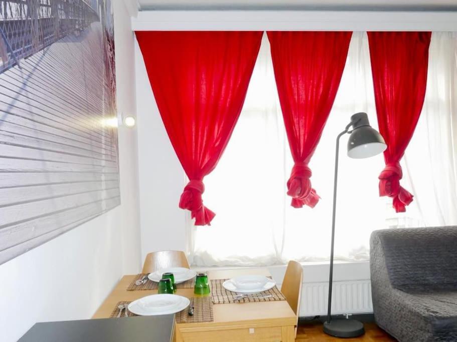 Ixelles: Superbe Appartement, Idealement Situe Lejlighed Bruxelles