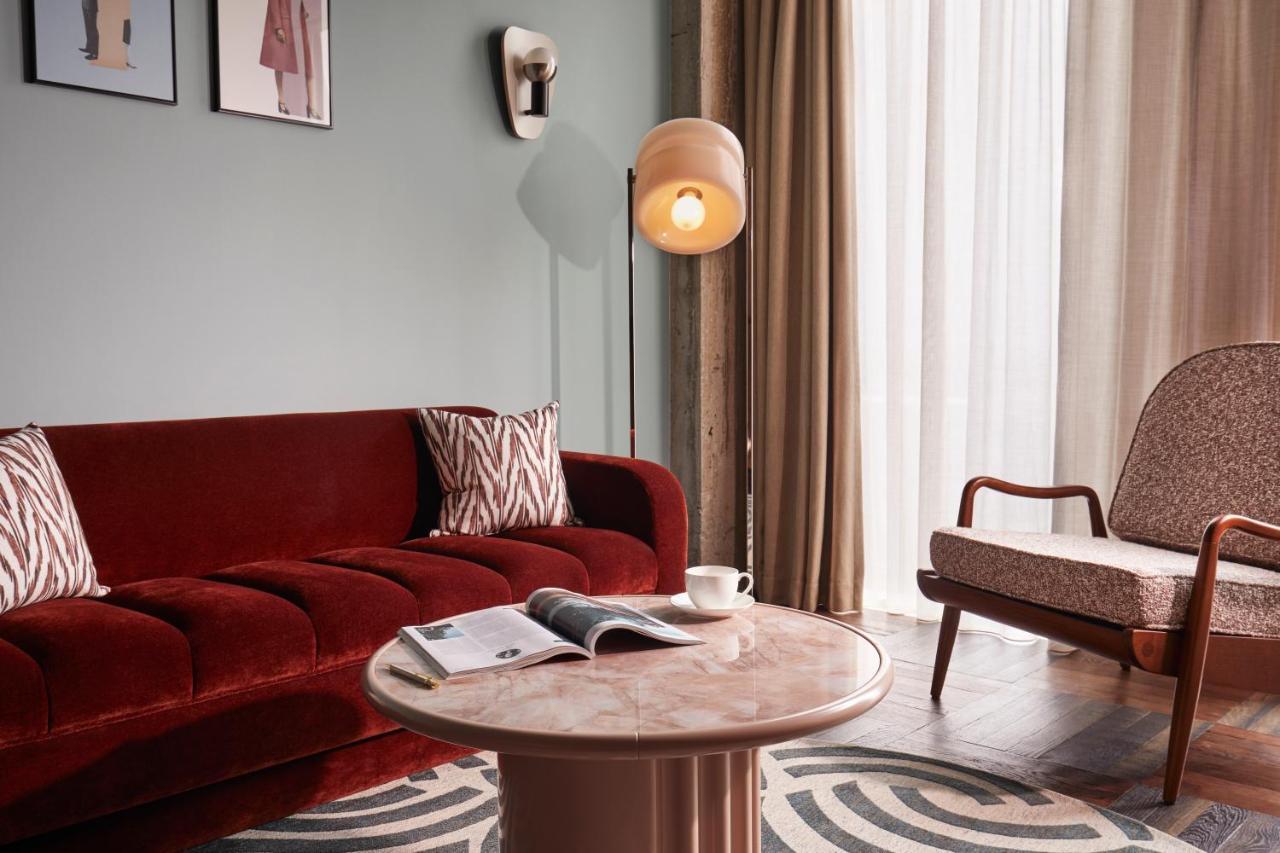 The Hoxton, 4*