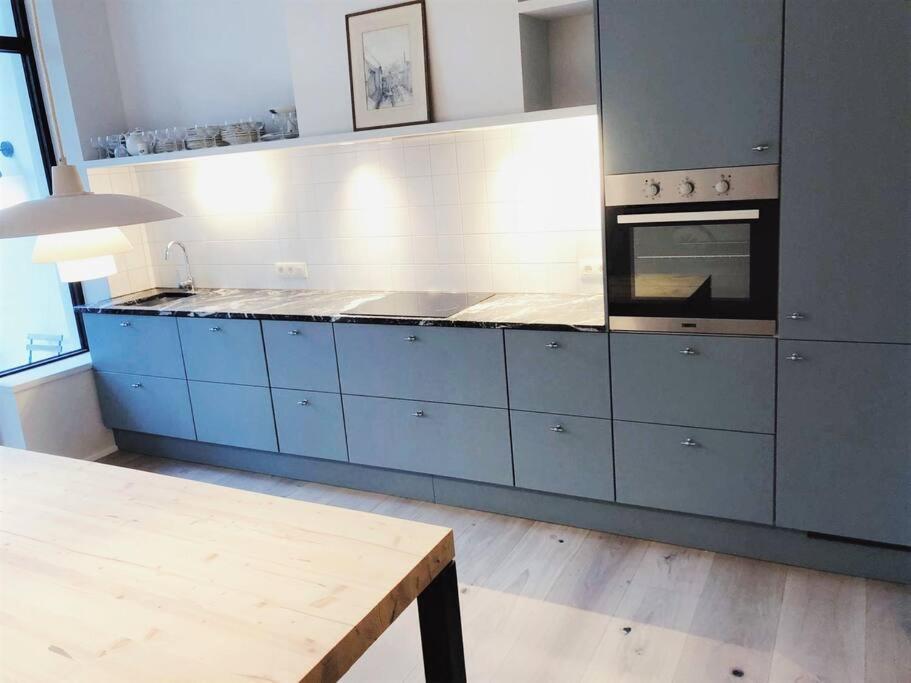 Comfortable Flat Close To Flagey *