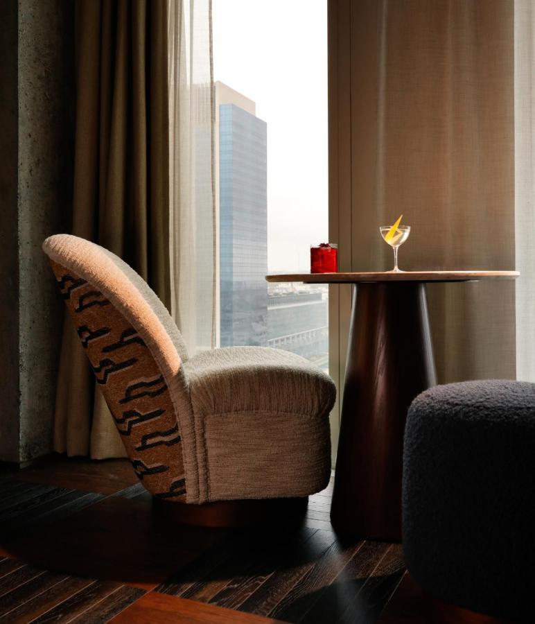 The Hoxton, 4*
