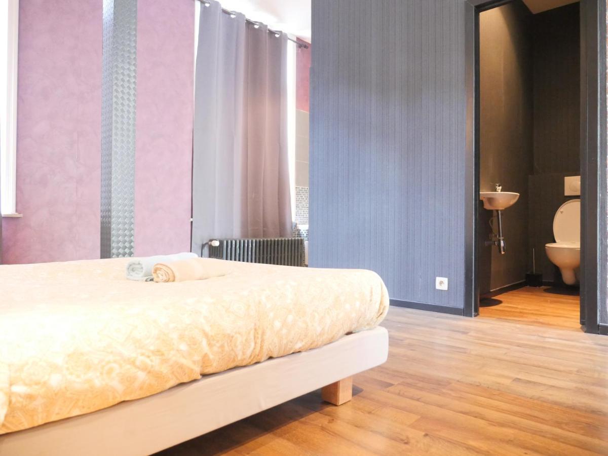 Loft Atypique Avec Terrasse Appartamento
