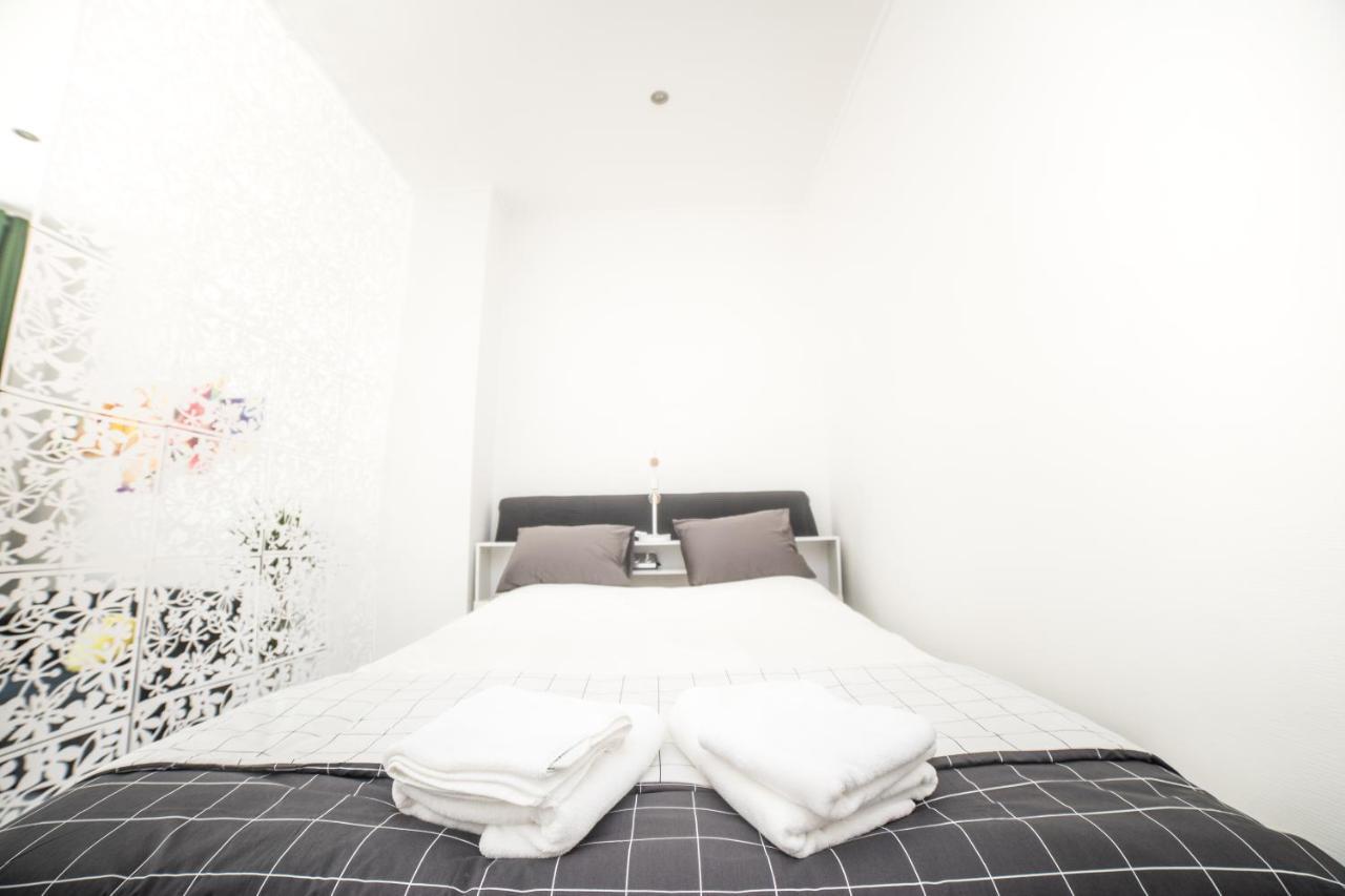 Centre Hidden Gem! For Up To 3 People