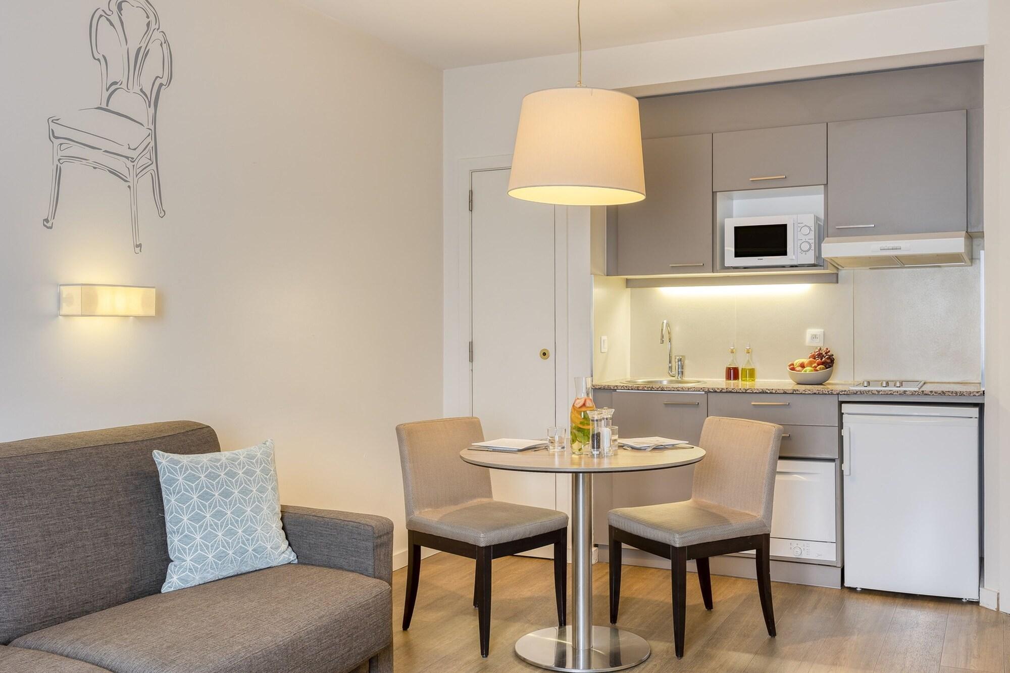 Citadines Toison D’or 3*
