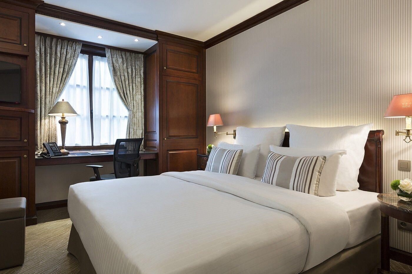 Hotel Warwick - Grand Place 4*