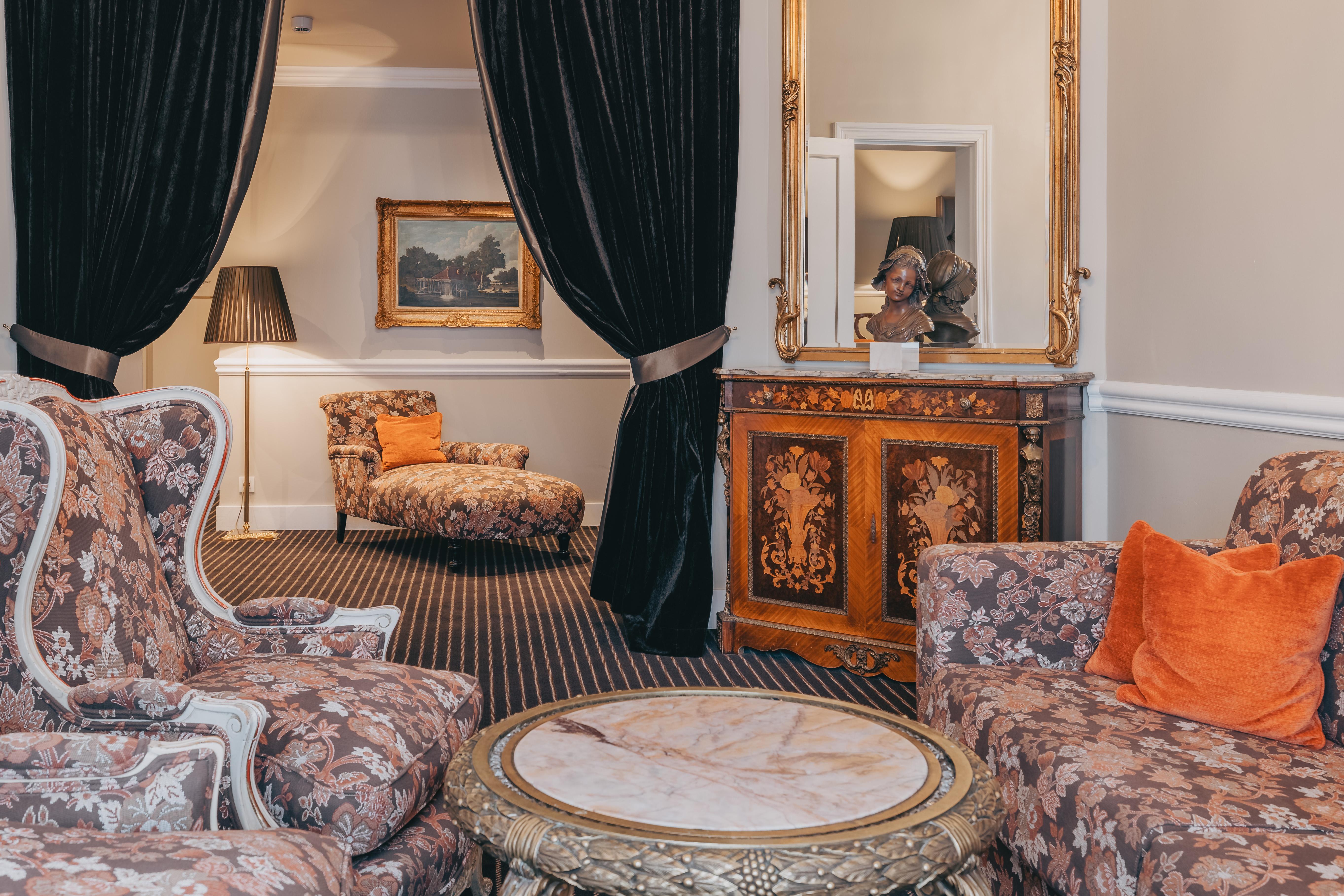 Hotel Manos Premier 4*
