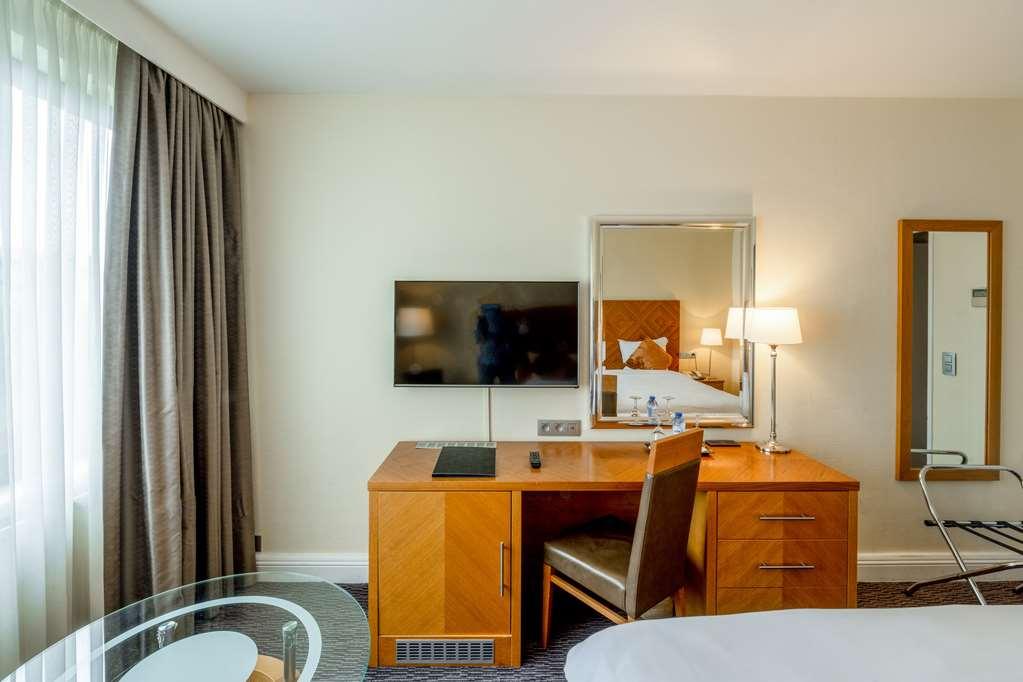 Gresham Belson Hotel 4*