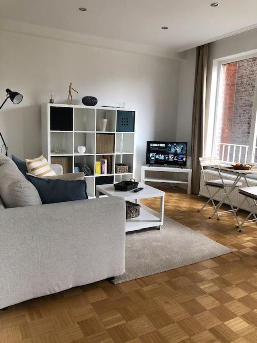 Superbe Studio Lumineux Au Coeur De Quartier Europeen Bruxelles