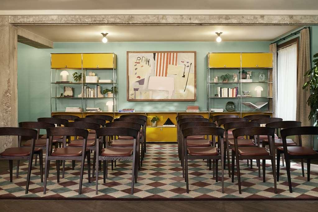 Hotel The Hoxton, 4*