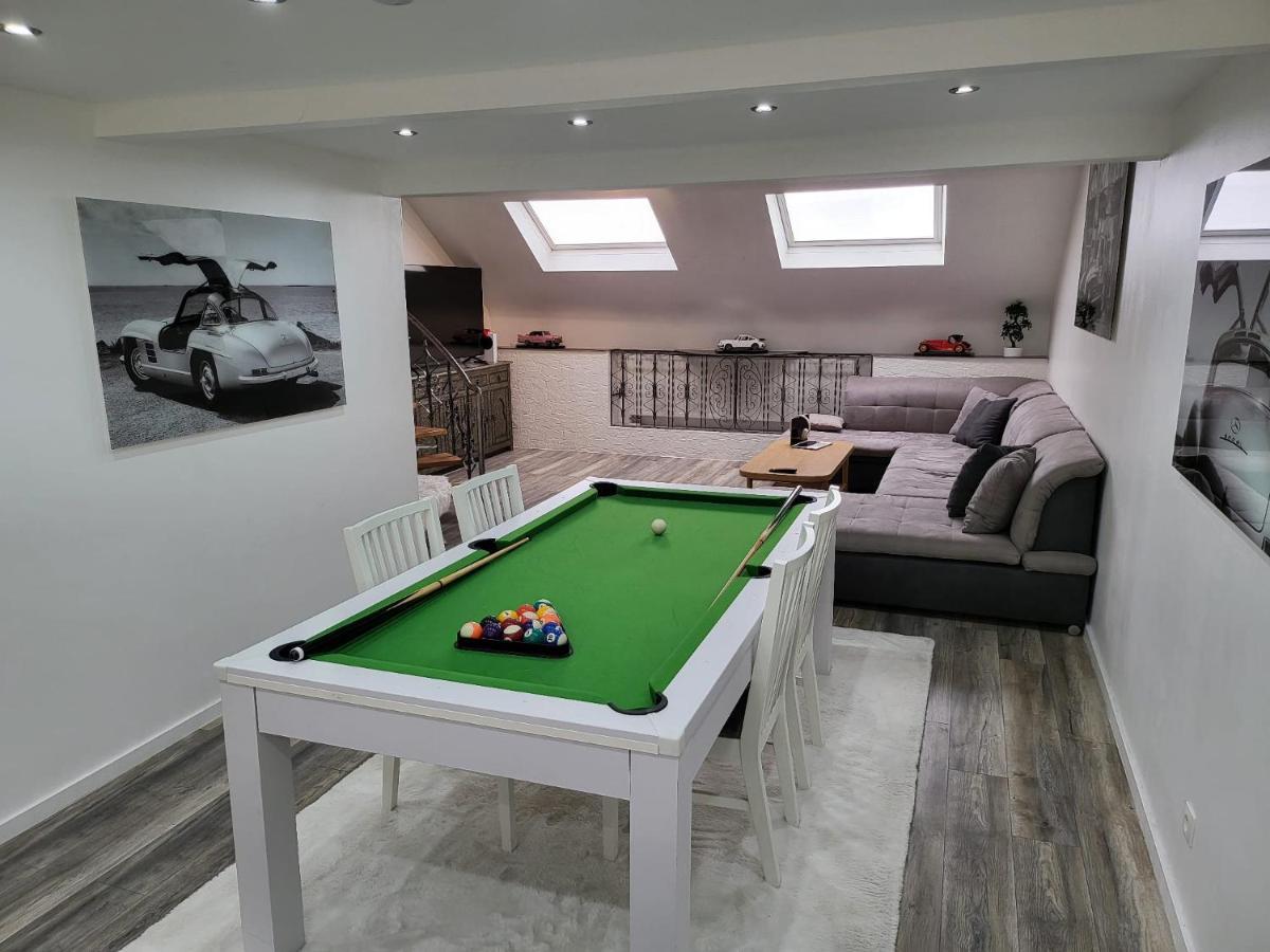 Duplex Elegant Situe A 1min De La Gare Du Nord * Bruxelles