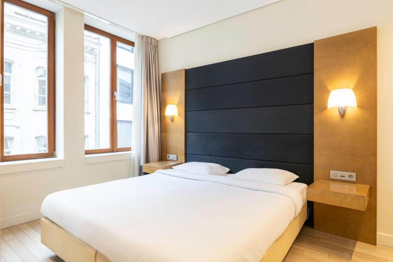 B-aparthotel Grand Place Aparthotel 4*
