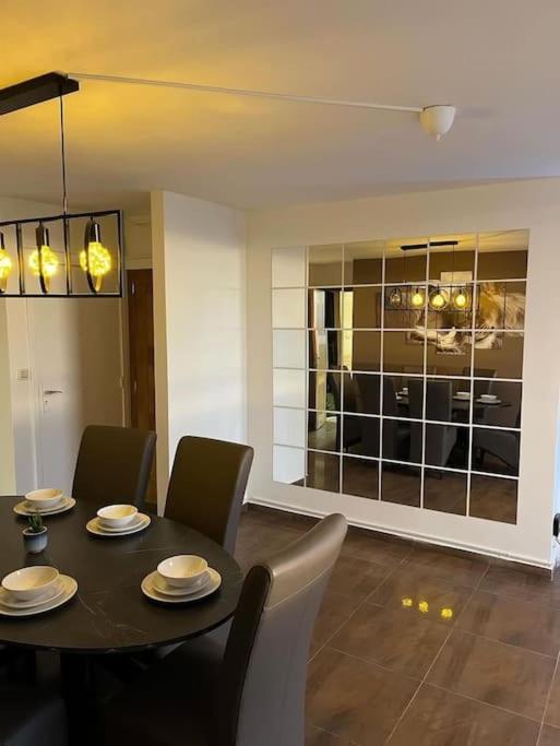 Meuble 92m2 + 2 Terrasses Appartamento