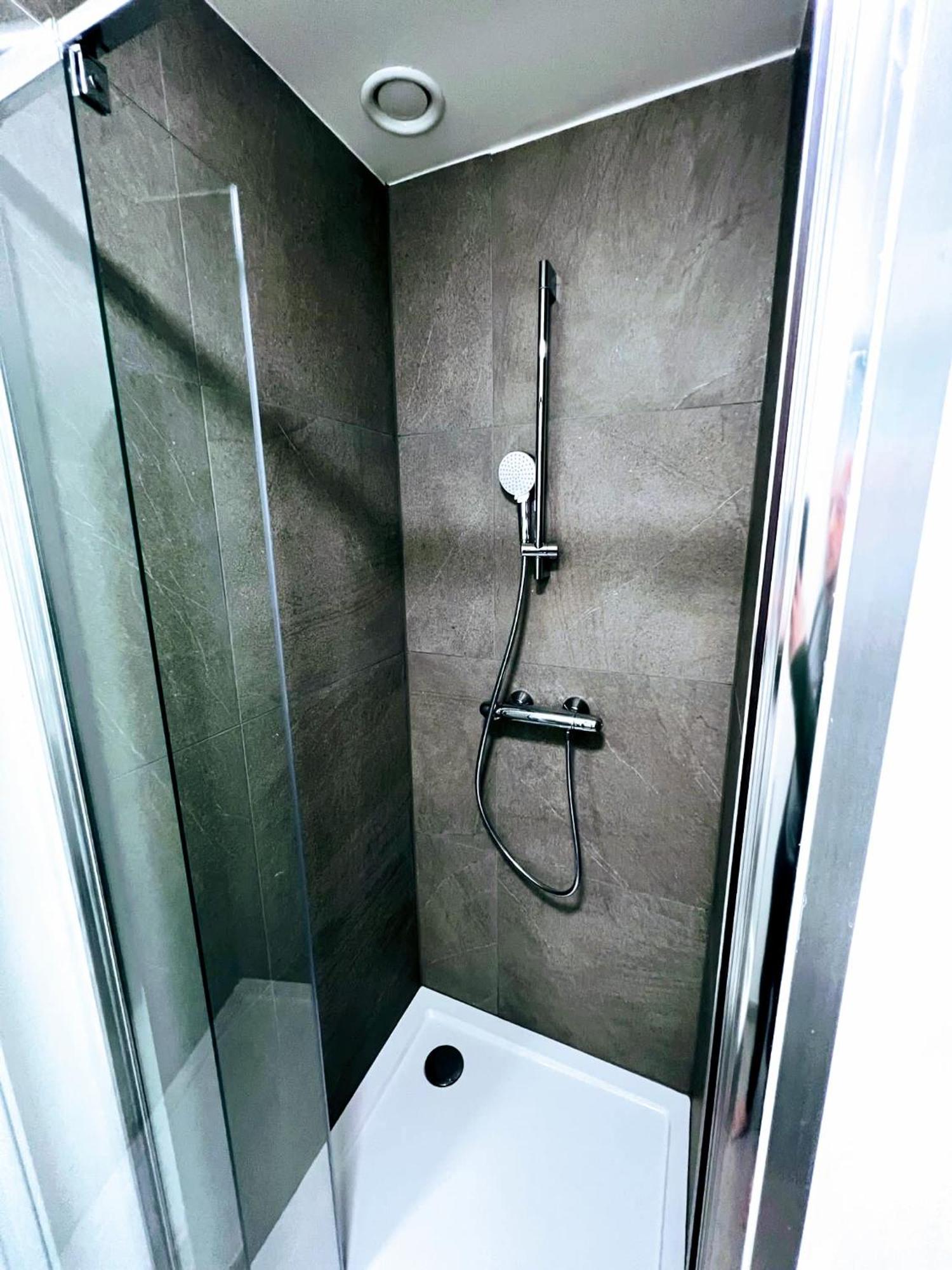 Eclat Bruxellois - Modernite & Vue - Proche Atomium! Appartement *