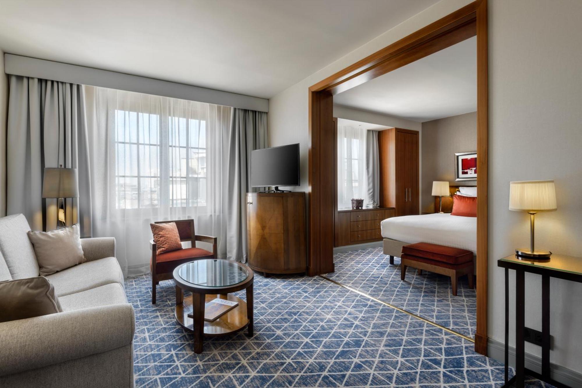Hotel Warwick - Grand Place 4*