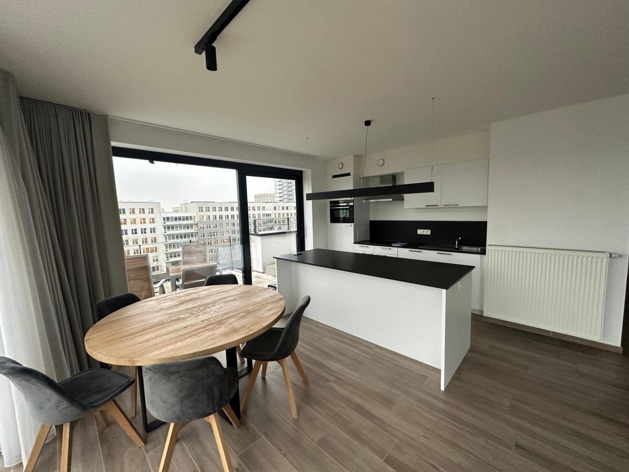 Penthouse In With Stunning View Appartement Brussel