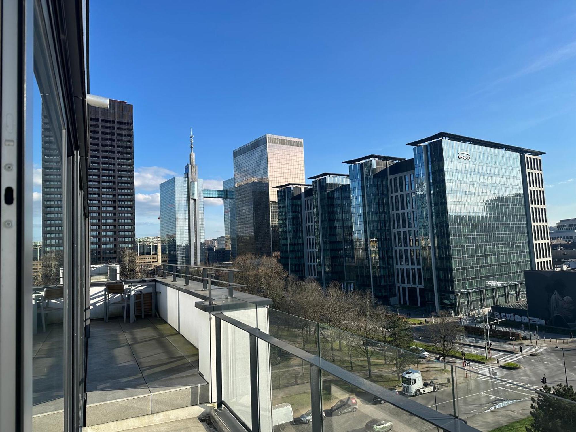Penthouse In With Stunning View Appartement