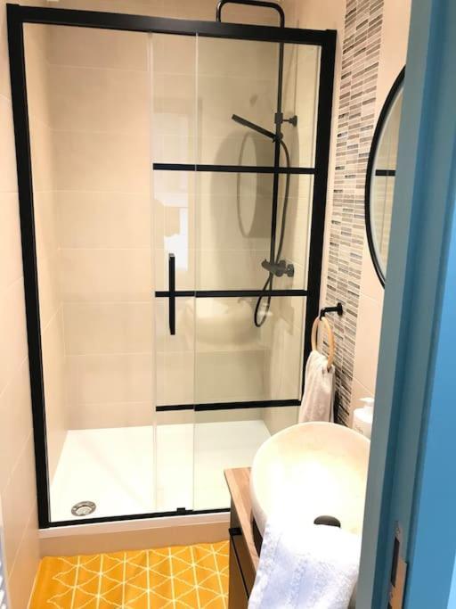 Duplex Avec Terrasse Quartier Europeen Appartamento *