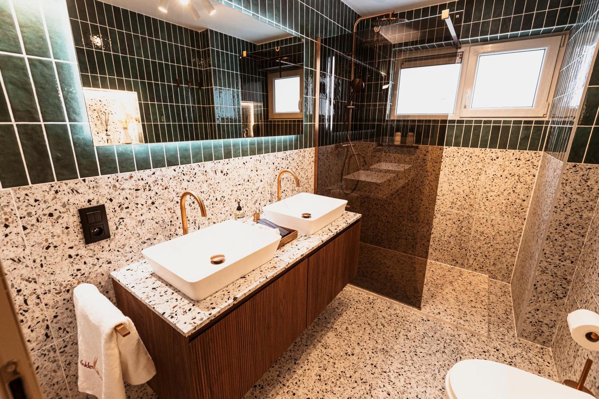 Apartment Golden Dove Luxury *