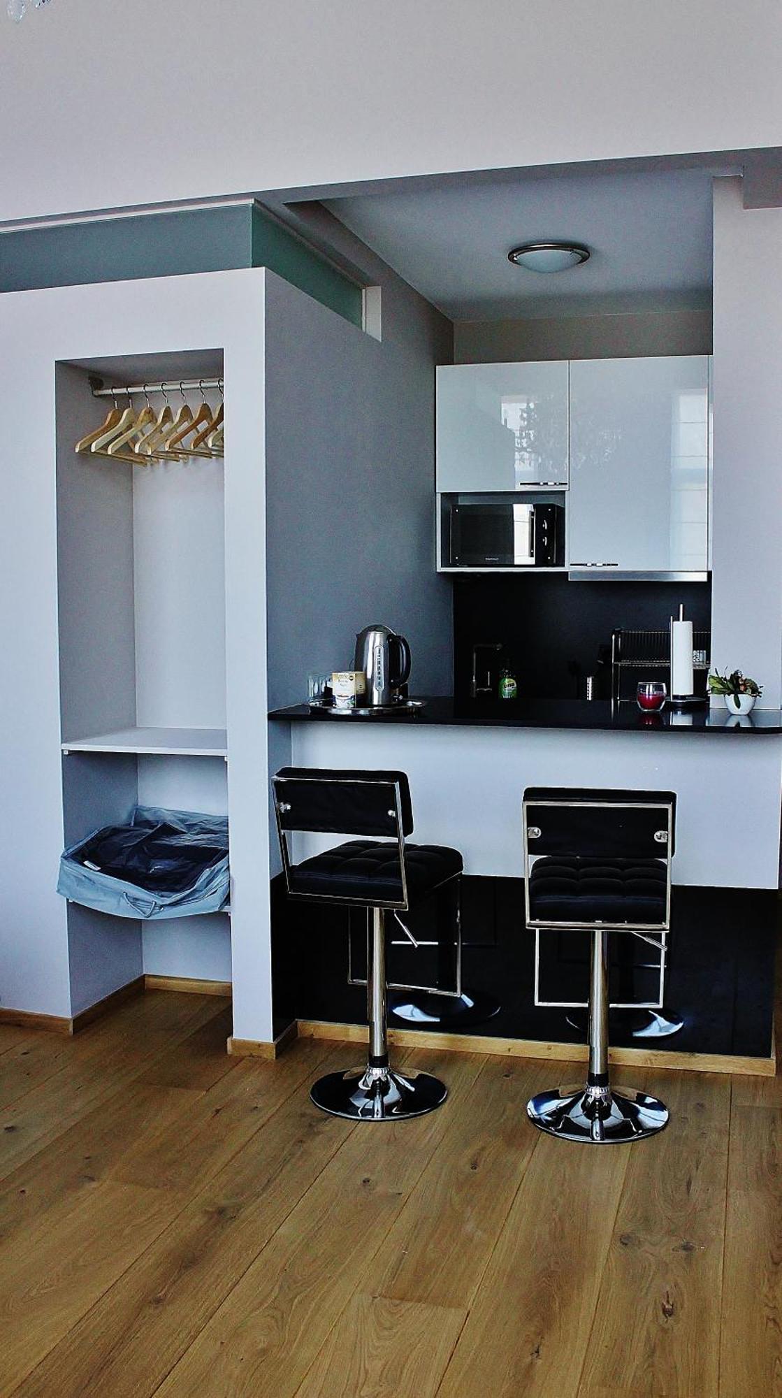 Couette-café Avenue Deschanel *