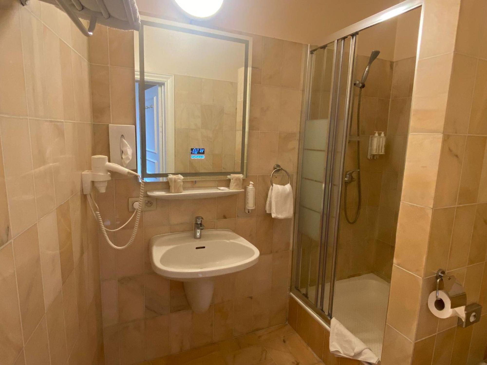 Hotel La Bourse 3*