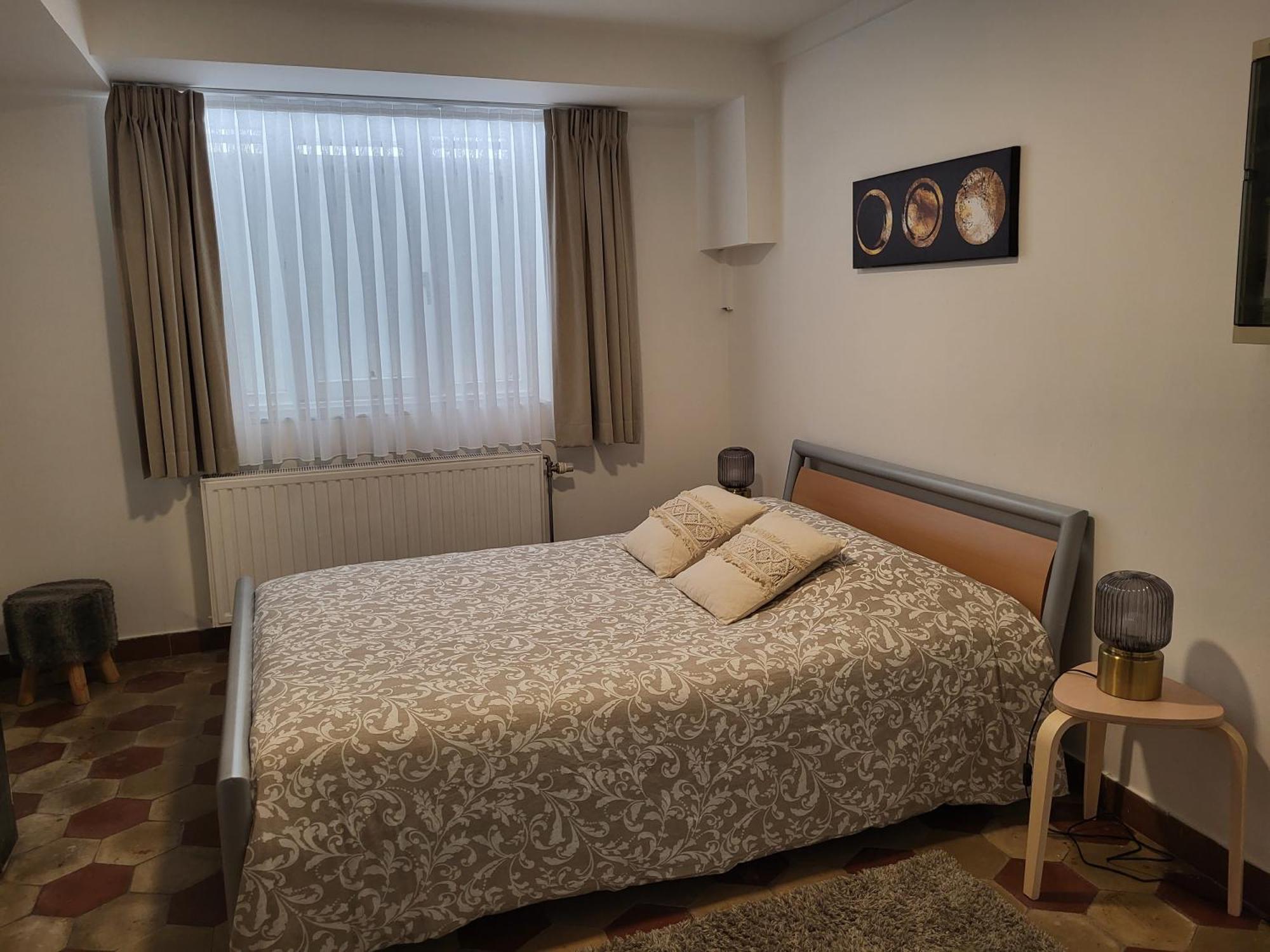 Guest house Bed & Blockchain Private With Shared Bathroom Brussels