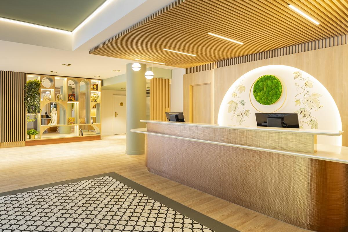 Citadines Toison D’or 3*